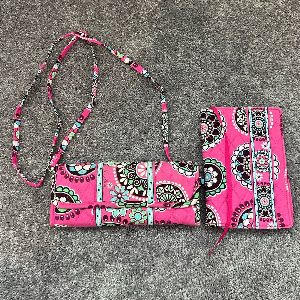 Vera Bradley Wallet Purse & Book Cover w/Ribbon Book Mark